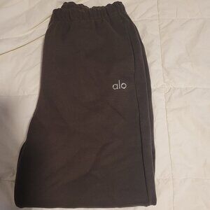 Alo Accolade Joggers - never worn